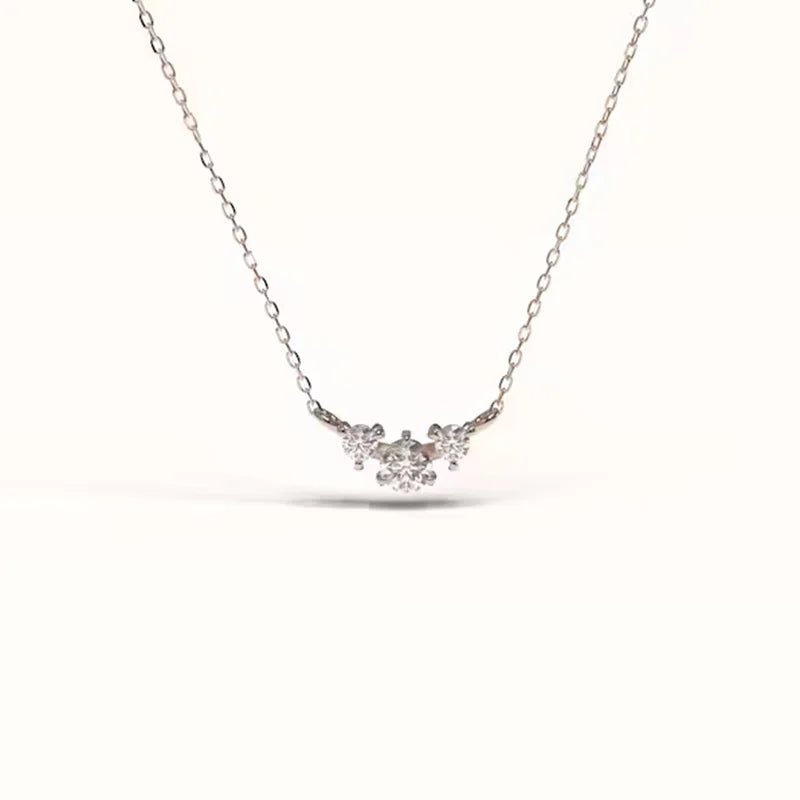 S925 Three Stone Moissanite Pendant Necklaces