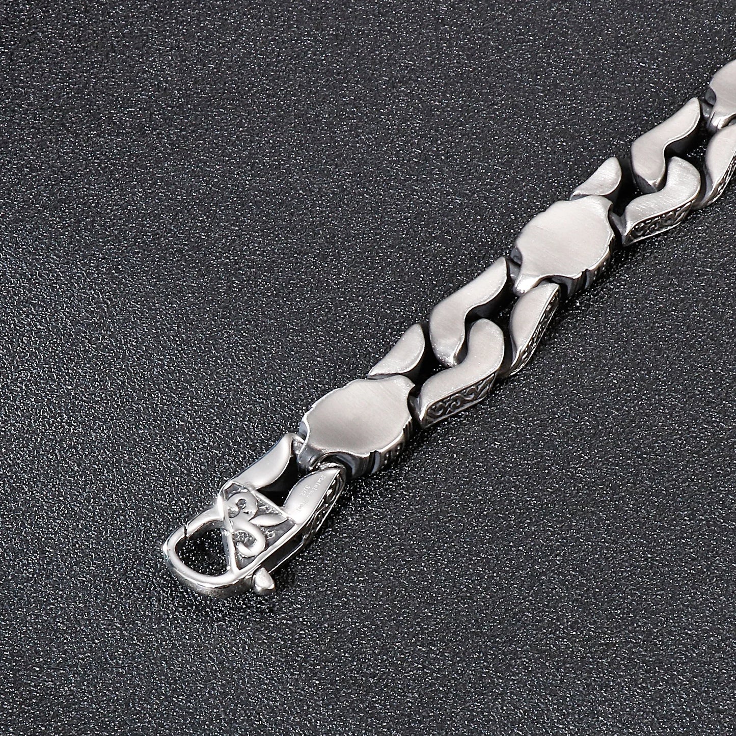 Retro Style 14mm Totem Bracelet