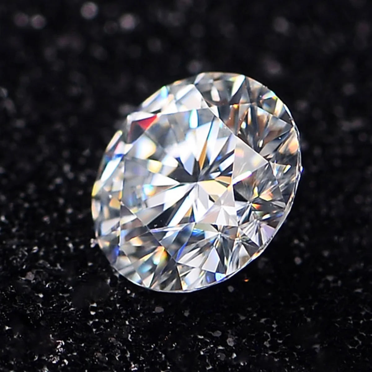 2 Ct, D Colour, VVS1 Round Cut