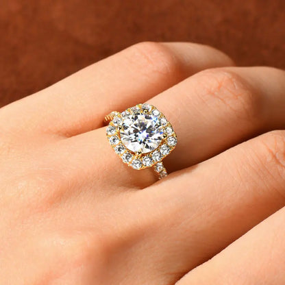 8mm 2ct Moissanite Ring