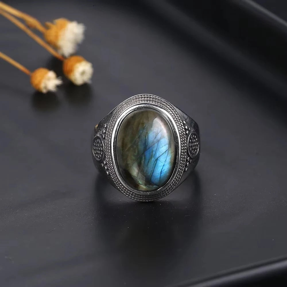 Vintage S925 Sterling Silver Ring with Natural Moonstone Stone