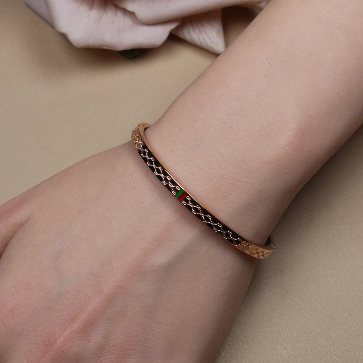 Stainless Steel Fashionable Bangles