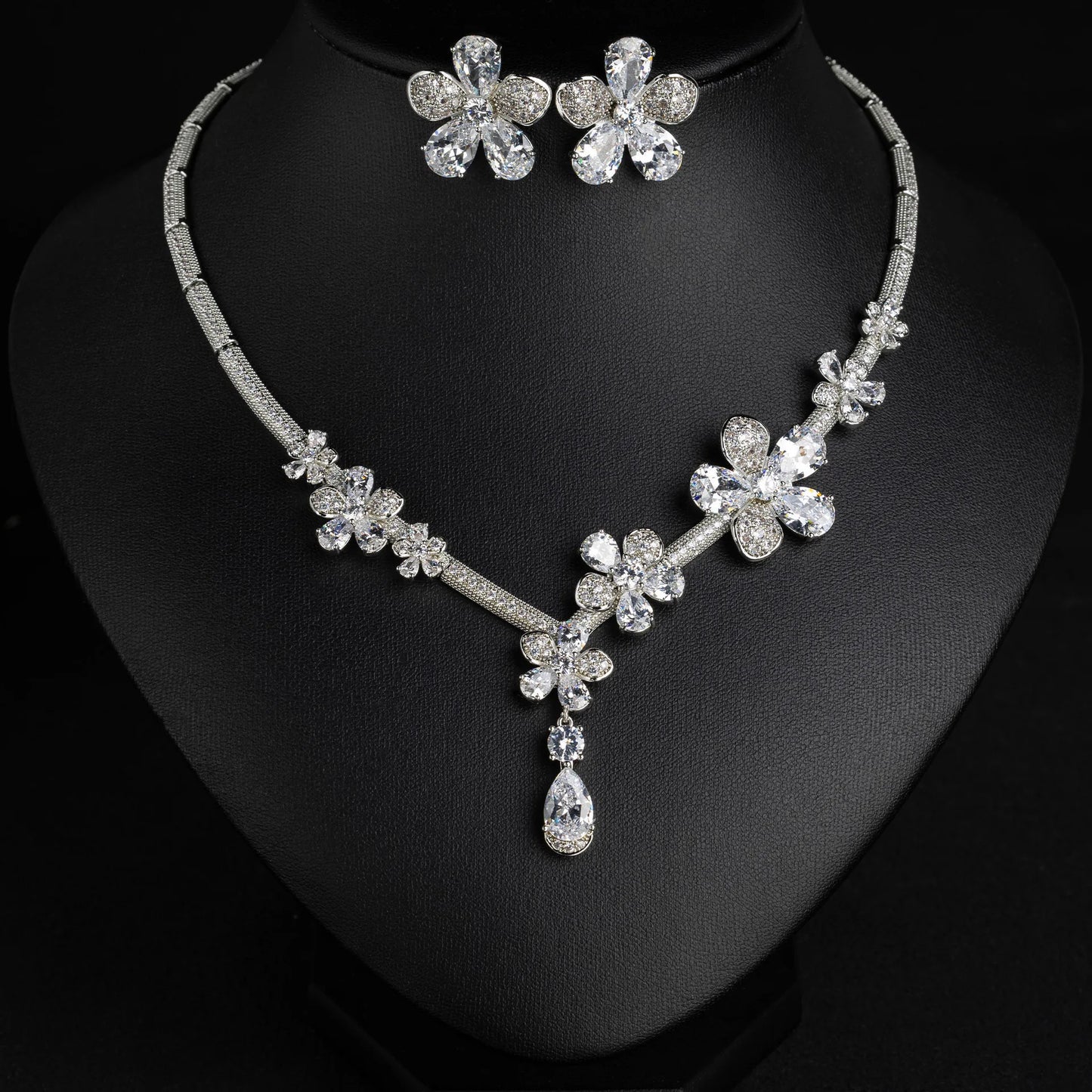 Stereo Sliver Colour Glamour Flower Jewelry Set
