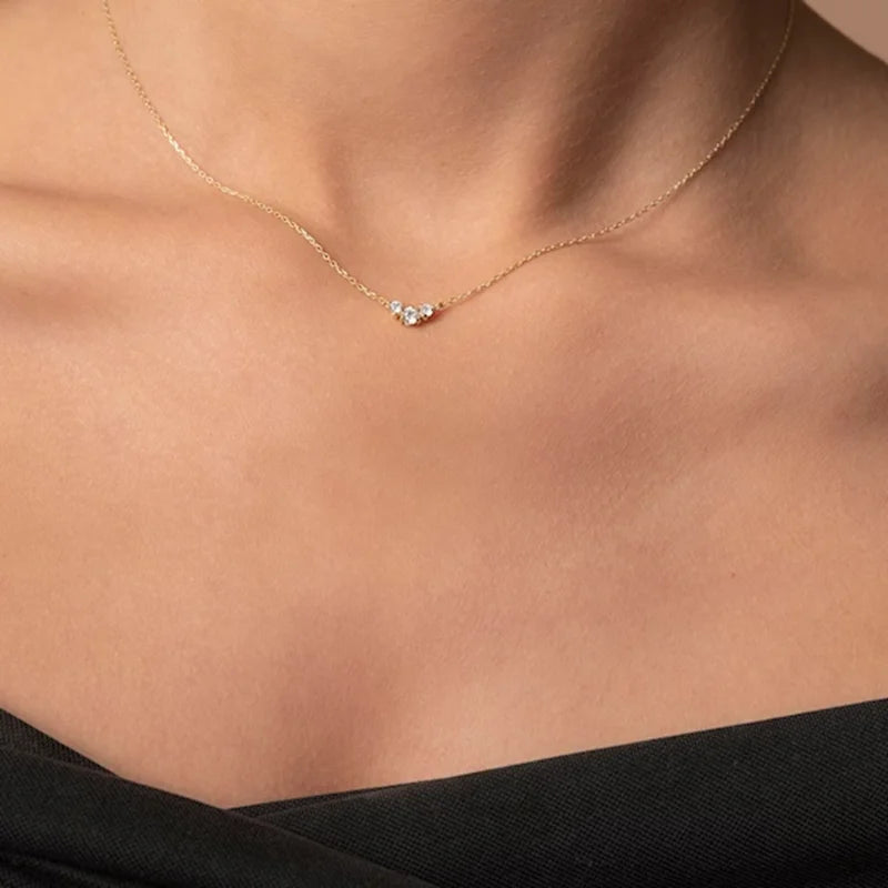 S925 Three Stone Moissanite Pendant Necklaces