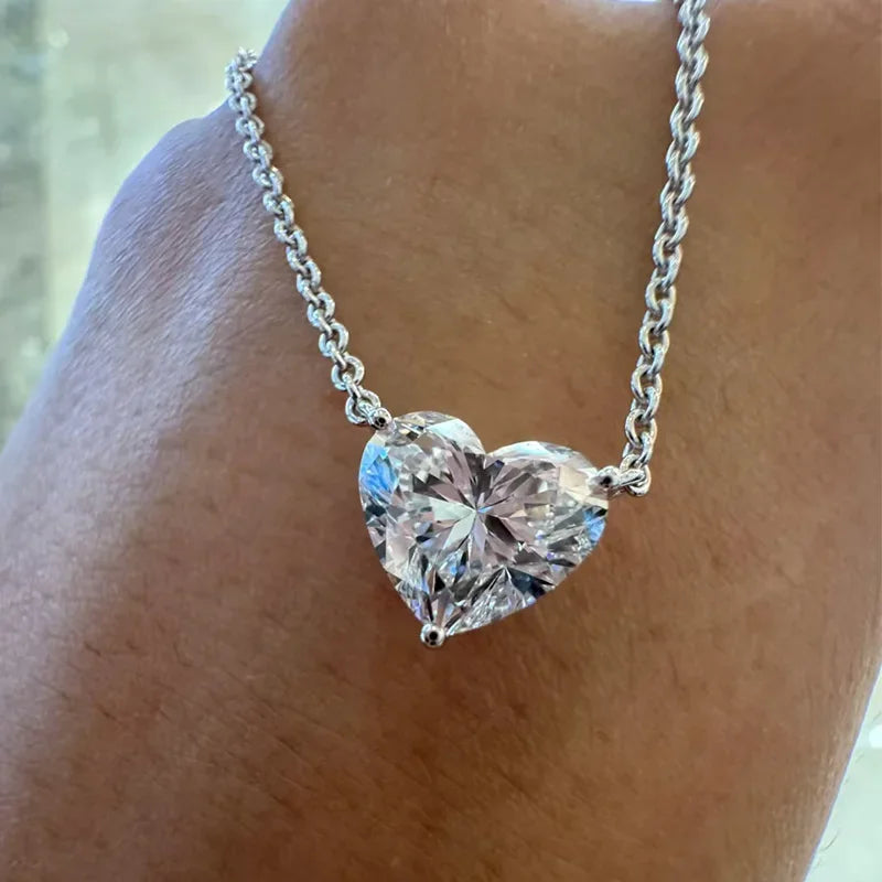 S925 Heart Cut Moissanite Pendant Necklace