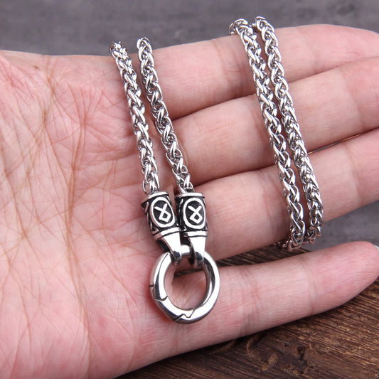 Open Round Clasp pendant necklace