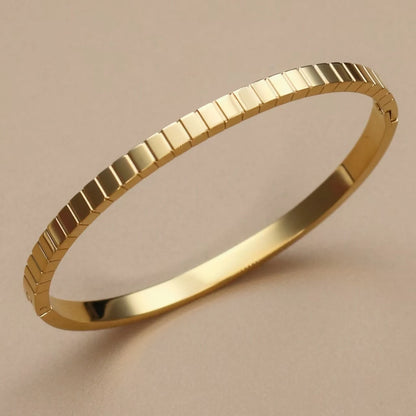 Cubic Zircon Design Jewellery Bangle