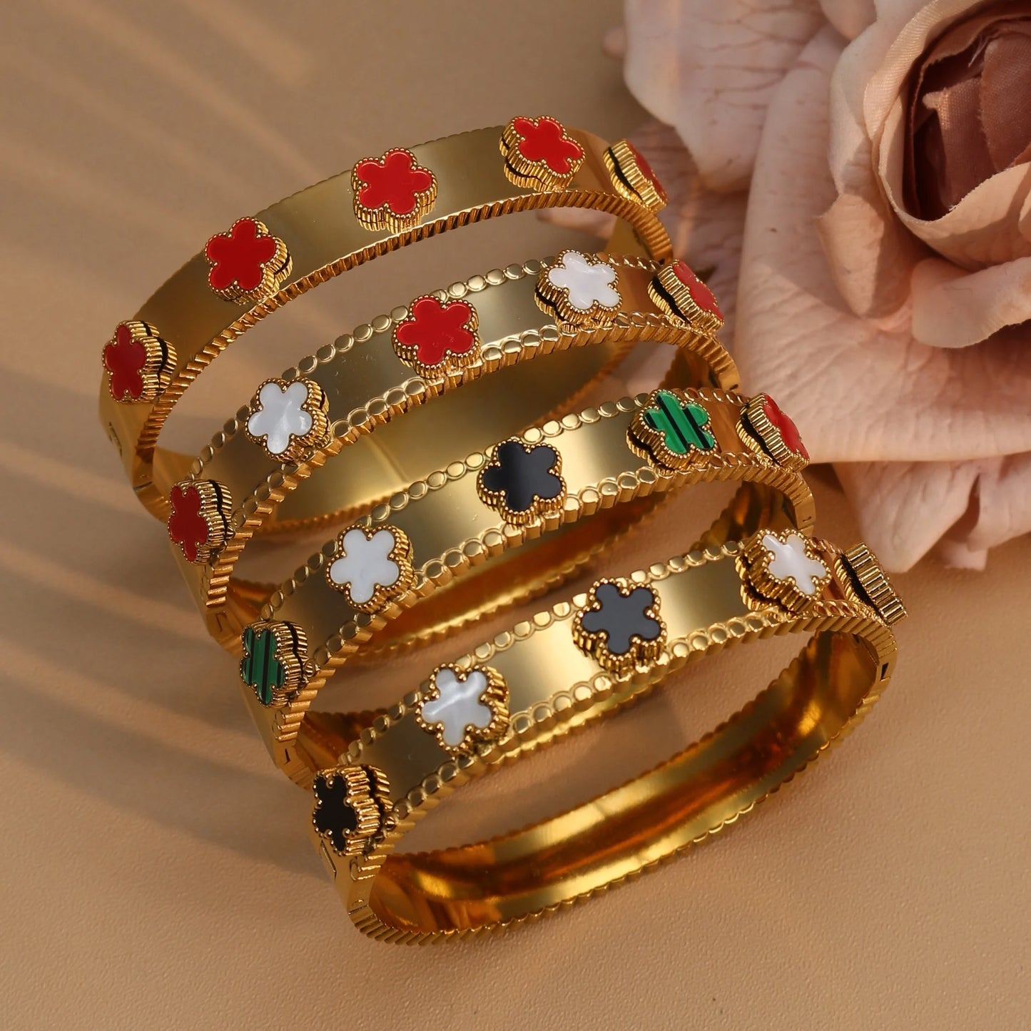 Fashion Acrylic Flower Shape Stainless Steel Bracelet