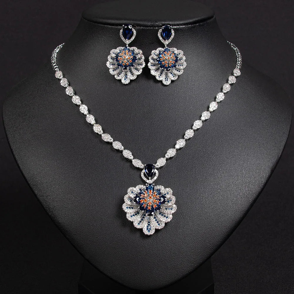 Sturdy Shell Bloom Flower Jewellery Set