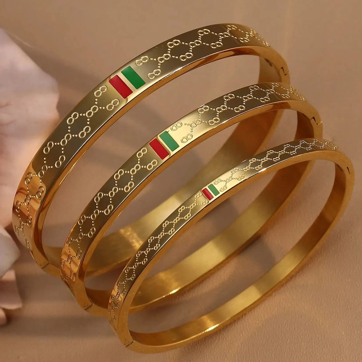 Stainless Steel Fashionable Bangles