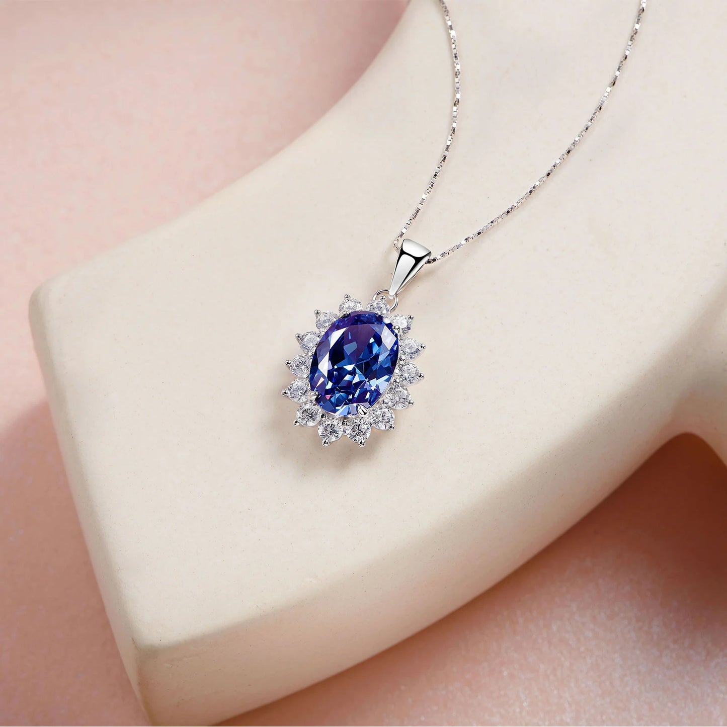 6.4 Ct Oval Shape Blue Zircon Pendant