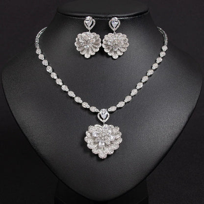 Sturdy Shell Bloom Flower Jewellery Set