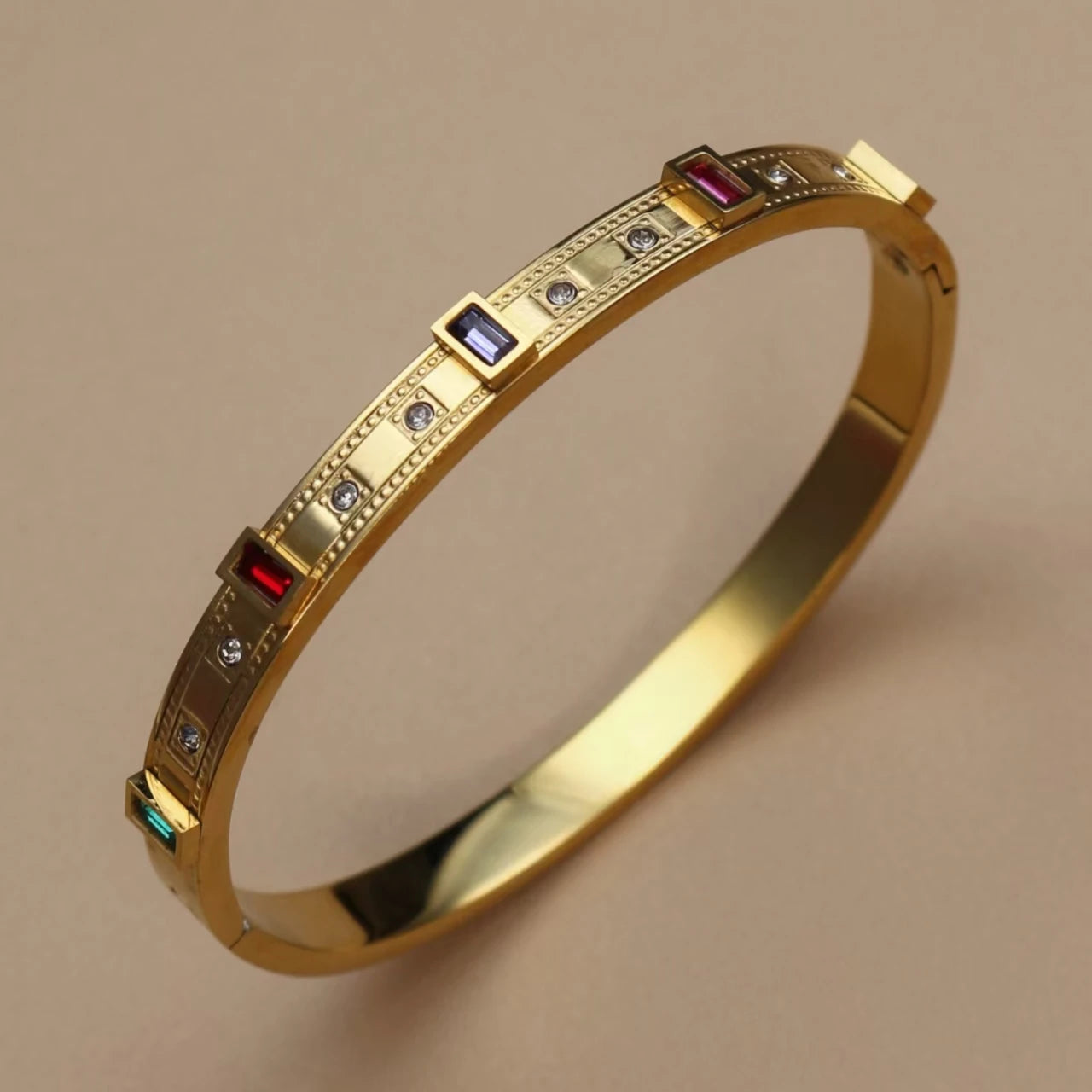 Cubic Zircon Design Jewellery Bangle