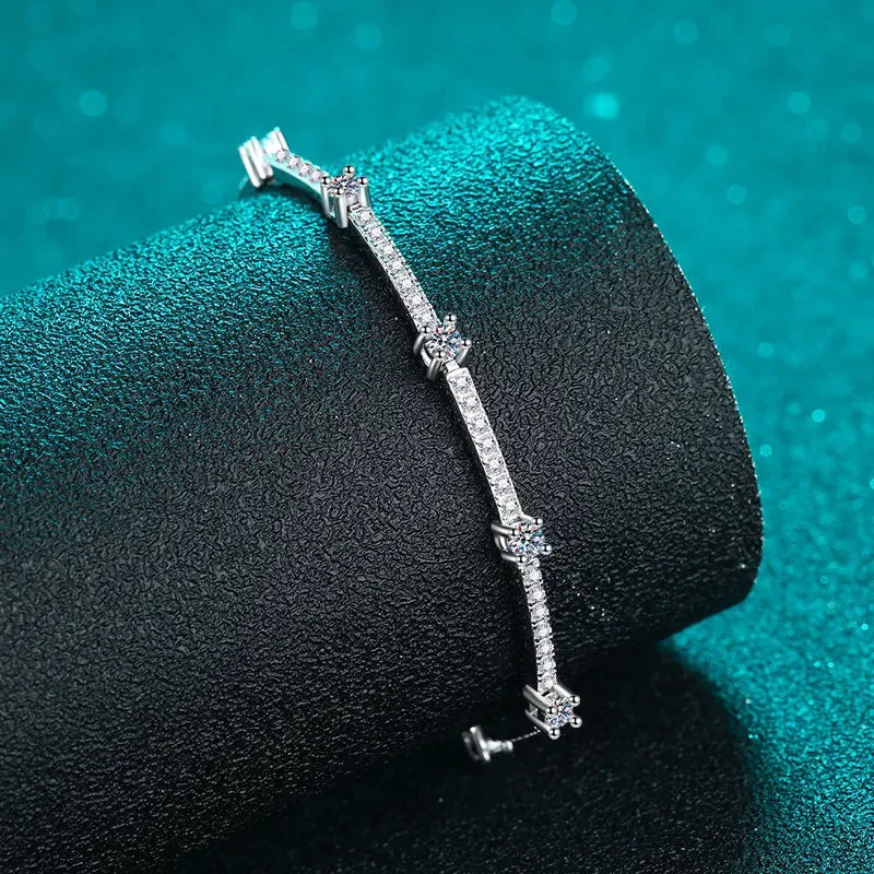 1.67ct D Color Moissanite Tennis Bracelet
