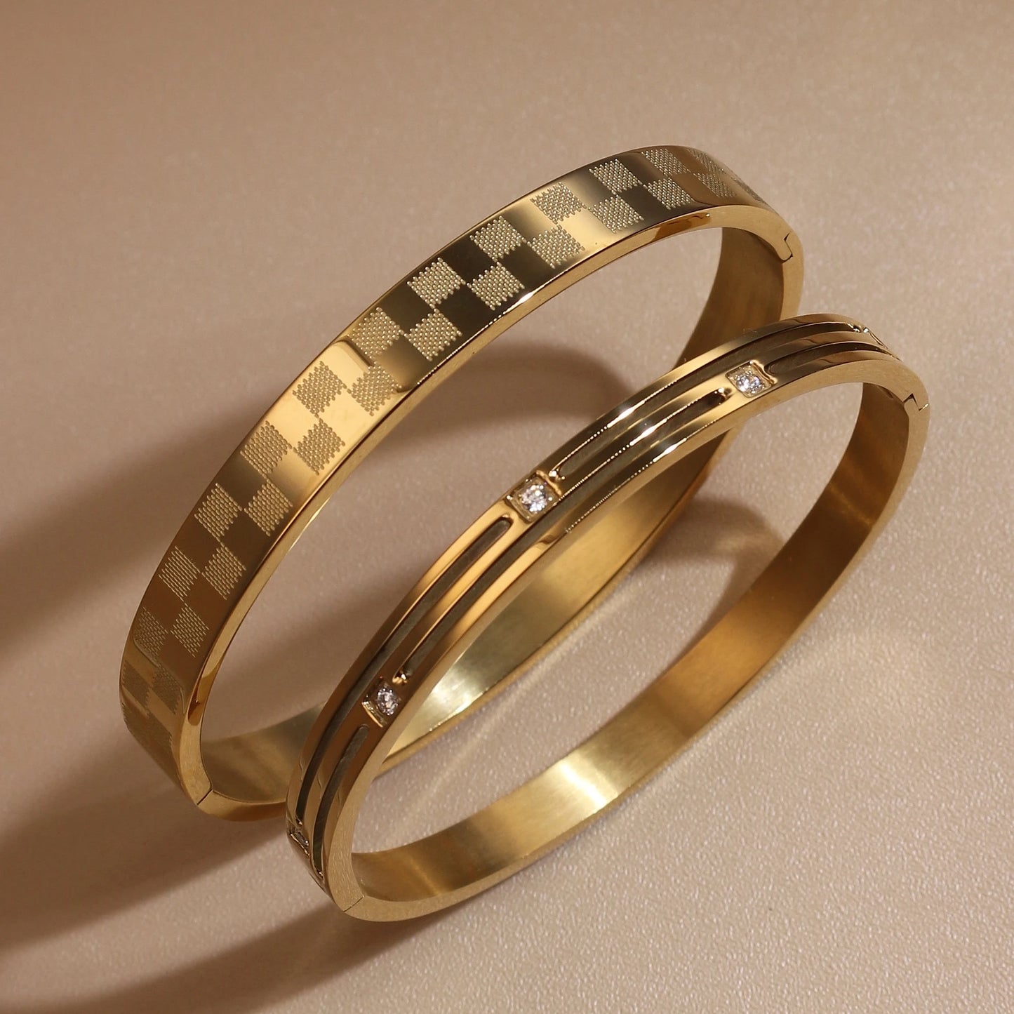 Checkered Design Crystal Bangle