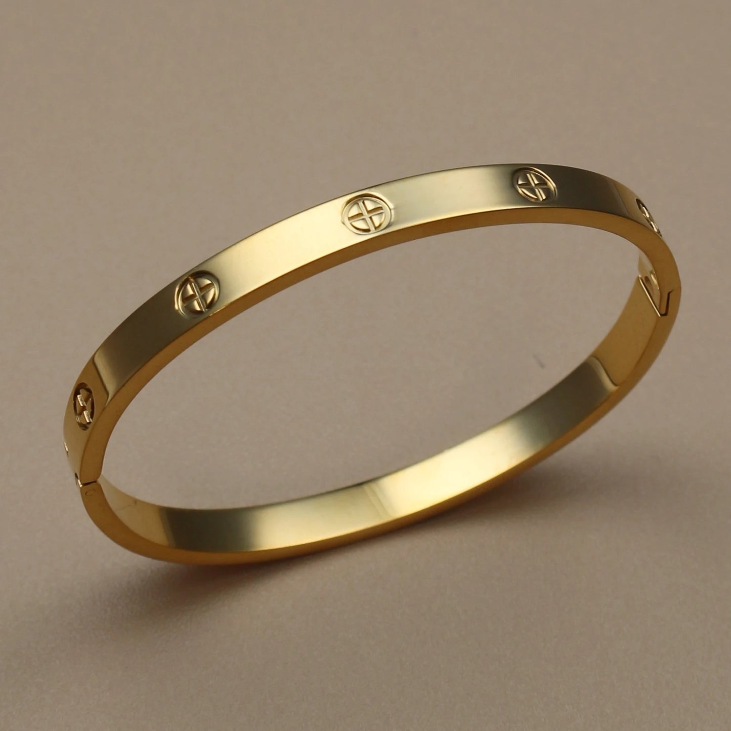 Stainless Steel Gold Colour Waterproof Bracelet