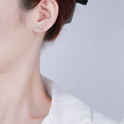 S925 GRA Certified Moissanite Stud Earrings