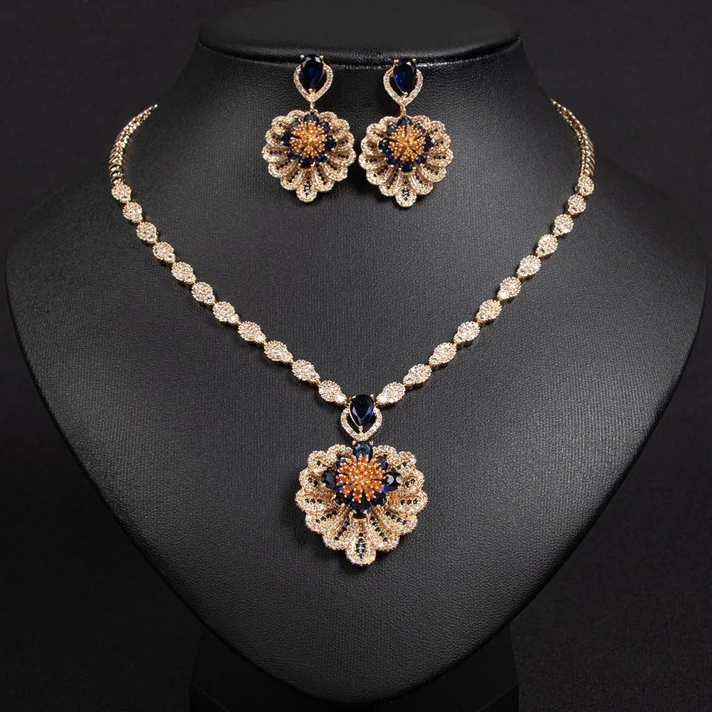 Sturdy Shell Bloom Flower Jewellery Set