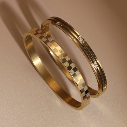 Checkered Design Crystal Bangle