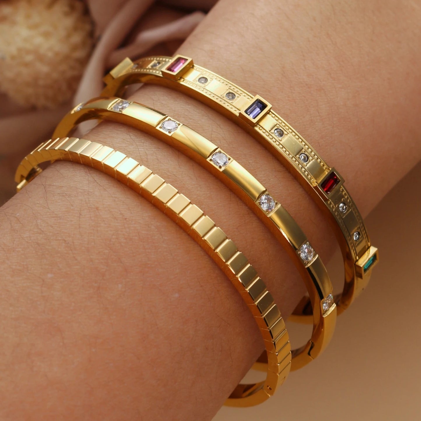 Cubic Zircon Design Jewellery Bangle