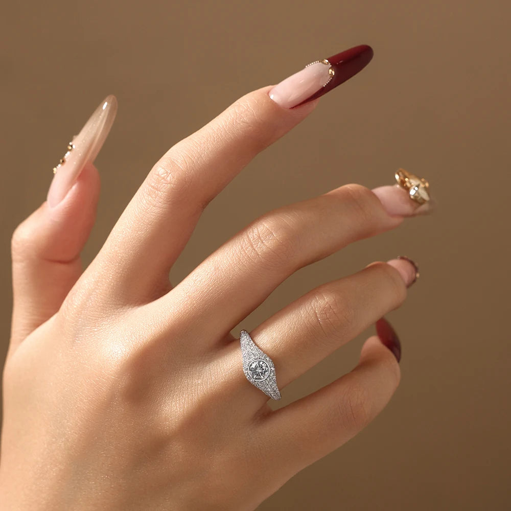 S925 Round Cut Moissanite Silver Ring