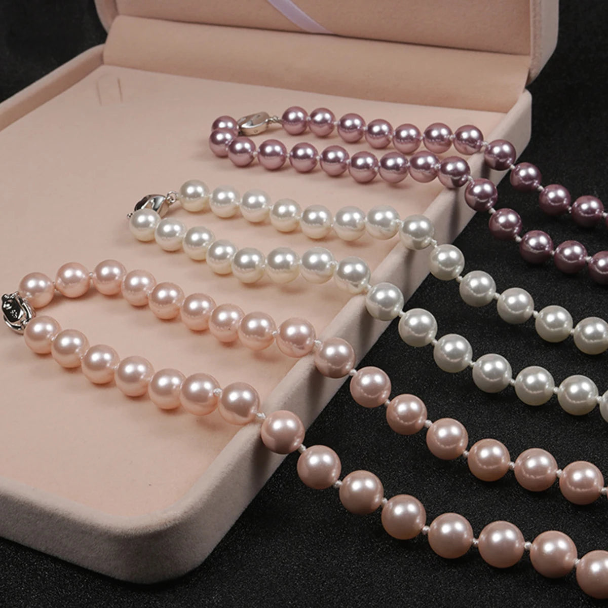 45cm Round Pearls Necklace