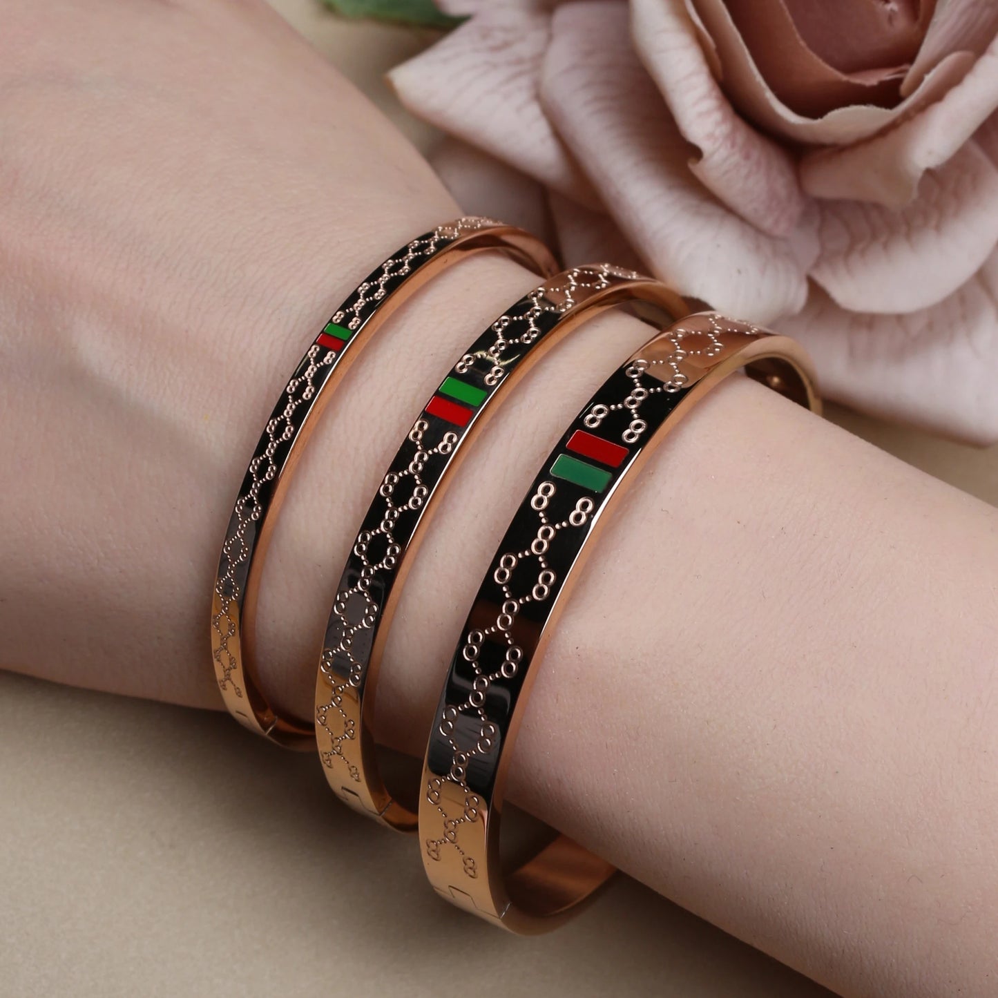 Stainless Steel Fashionable Bangles