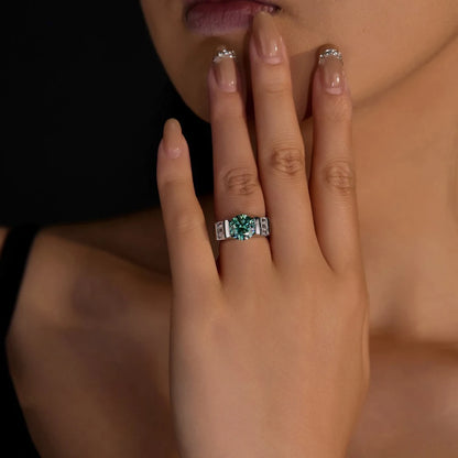 S925 Silver Green Moissanite Finger Ring
