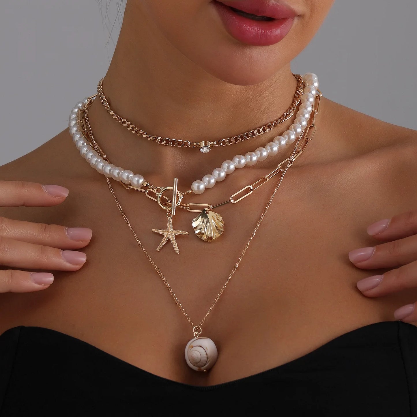 Natural Seashell Beaded Necklace
