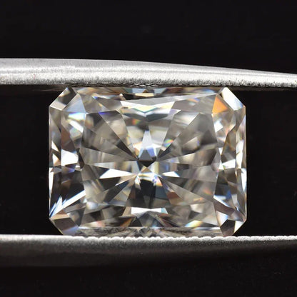 Moissanite Stone Radiant Cut D Color VVS1