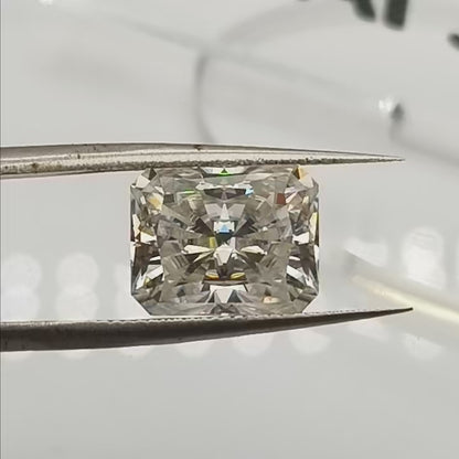 Moissanite Stone Radiant Cut D Color VVS1